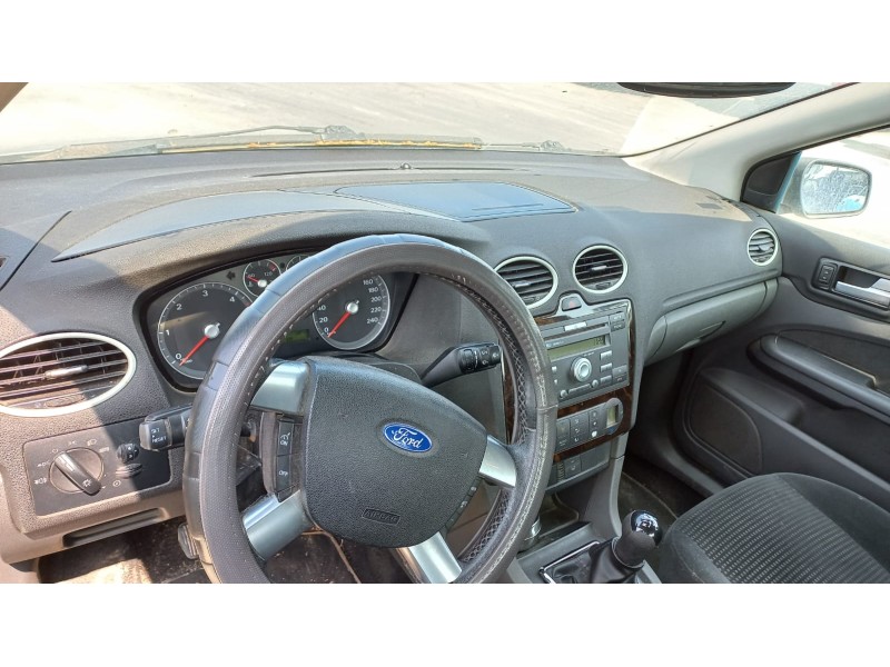 ford focus berlina (cap) del año 2005 ford focus berlina (cap) del año 2005