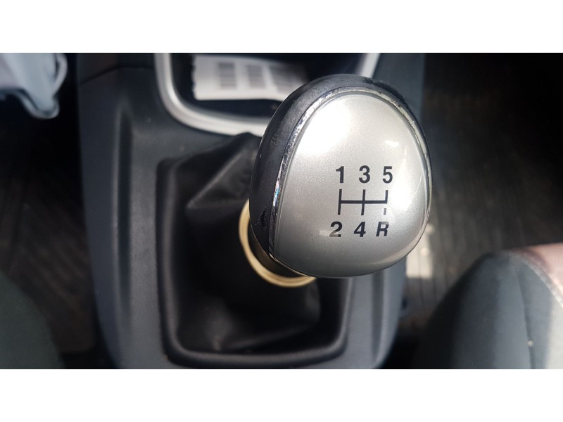 ford fiesta (cb1) del año 2008