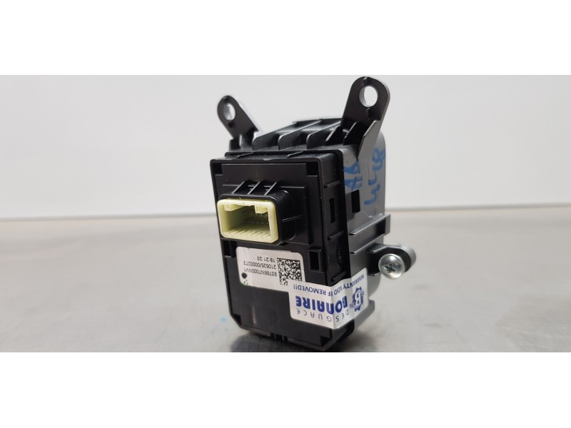Recambio de freno de mano electrico para hyundai tucson hybrid referencia OEM IAM 93766N7000NV1  