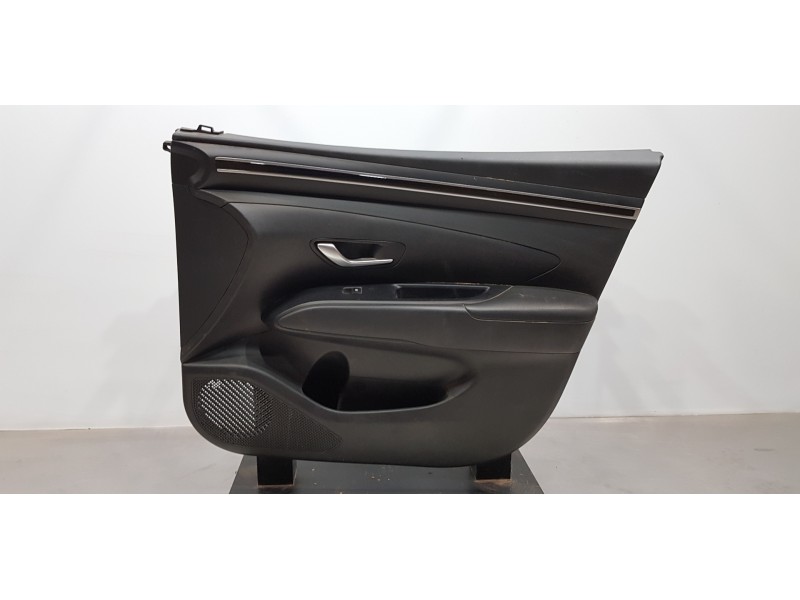 Recambio de juego tapizados / cartoneras para hyundai tucson hybrid referencia OEM IAM 82305N7010NNB 82306N7000NNB 83305N7000NNB