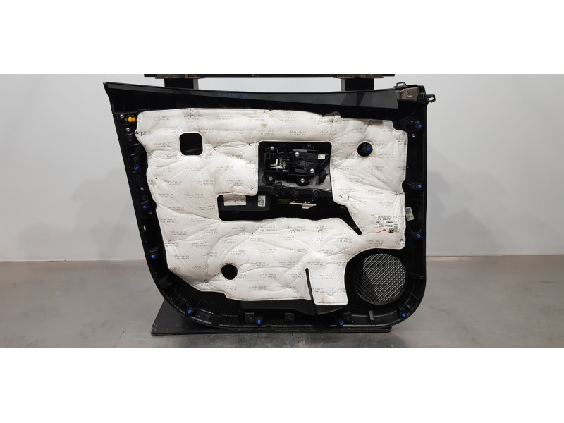 Recambio de juego tapizados / cartoneras para hyundai tucson hybrid referencia OEM IAM 82305N7010NNB 82306N7000NNB 83305N7000NNB