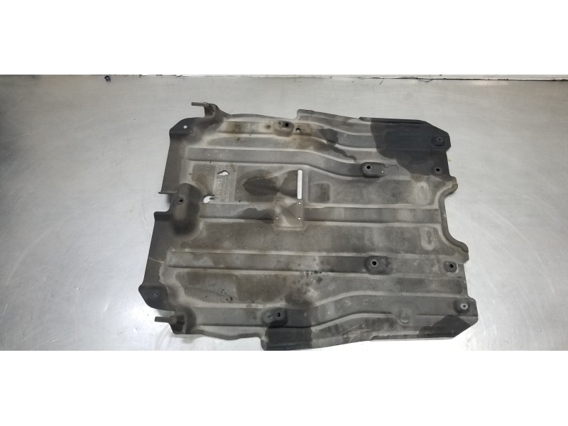 Recambio de cubrecarter para renault scenic iv edition one referencia OEM IAM 758906027R  