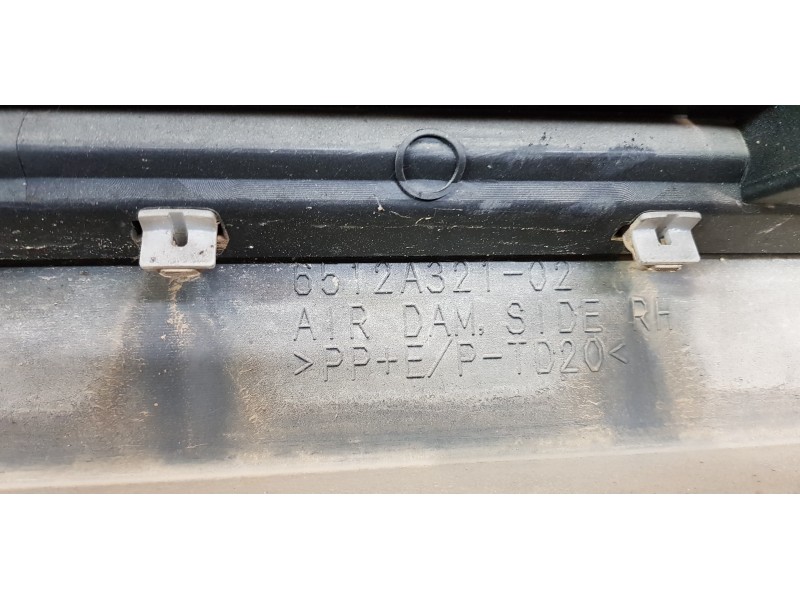 Recambio de faldon lateral para mitsubishi outlander (cw0) challenge 4wd referencia OEM IAM 6512A321   Recambio de faldon lateral para mitsubishi outlander (cw0) challenge 4wd referencia OEM IAM 6512A321