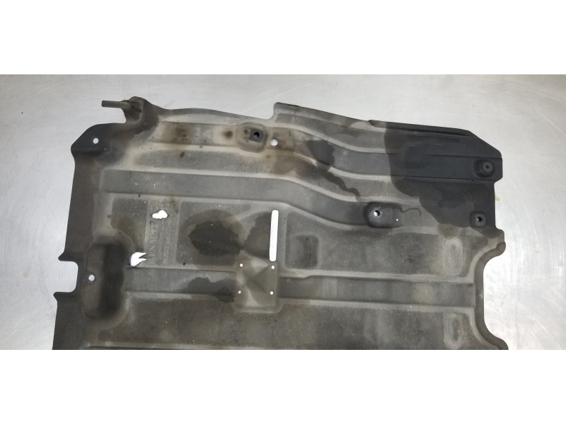 Recambio de cubrecarter para renault scenic iv edition one referencia OEM IAM 758906027R  