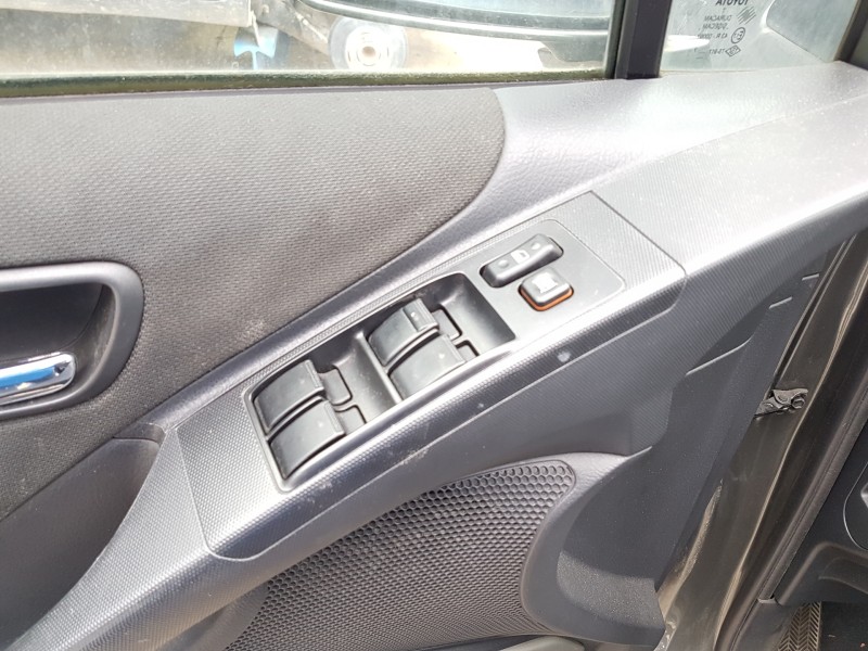 toyota corolla verso (r1) del año 2007