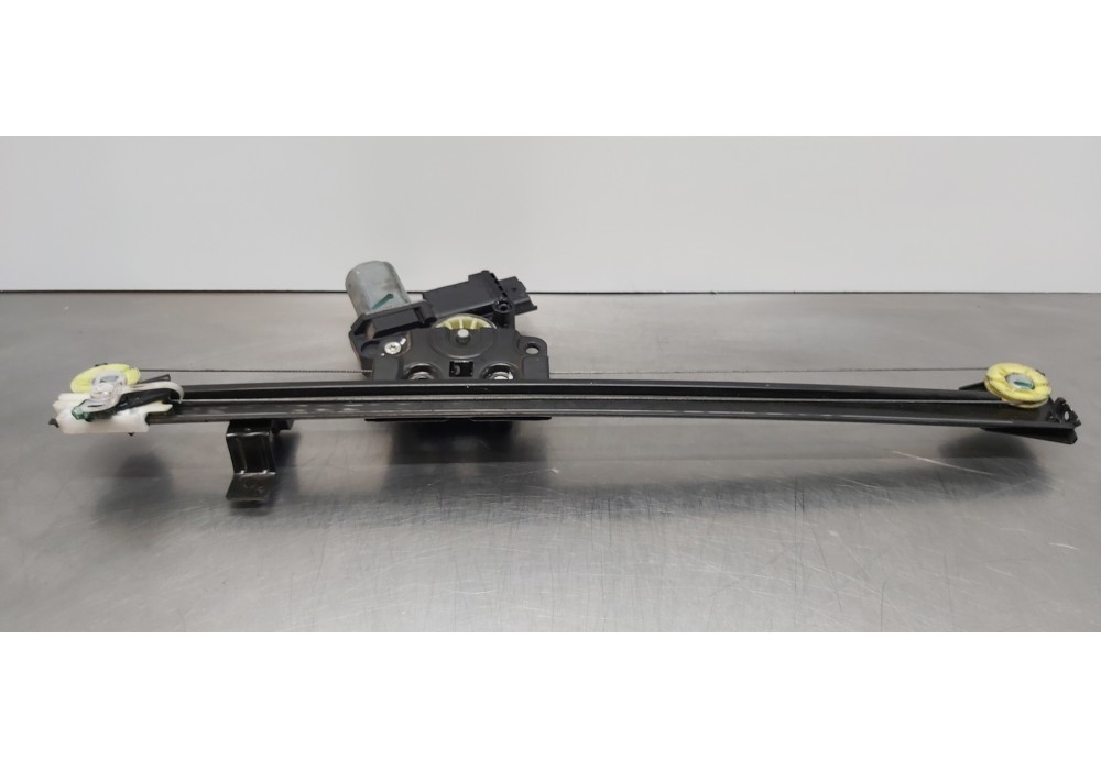 Recambio de elevalunas delantero derecho para peugeot boxer caja cerrada (bat. 3450) (333) hdi (333) referencia OEM IAM 16077071
