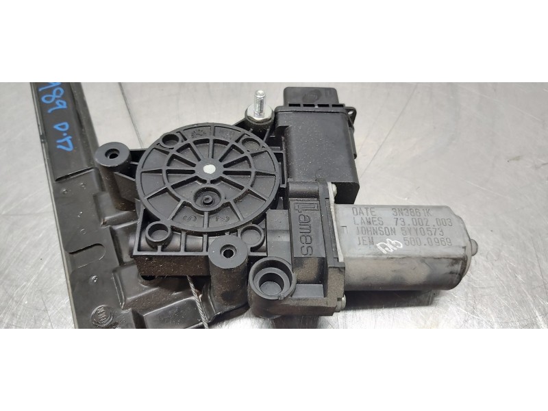 Recambio de elevalunas delantero derecho para peugeot boxer caja cerrada (bat. 3450) (333) hdi (333) referencia OEM IAM 16077071