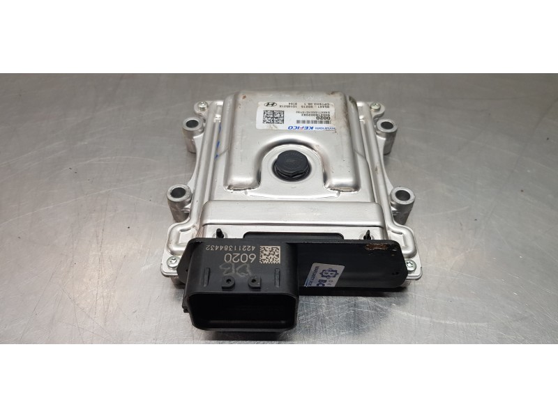Recambio de modulo electronico para hyundai tucson hybrid referencia OEM IAM 954413D215  