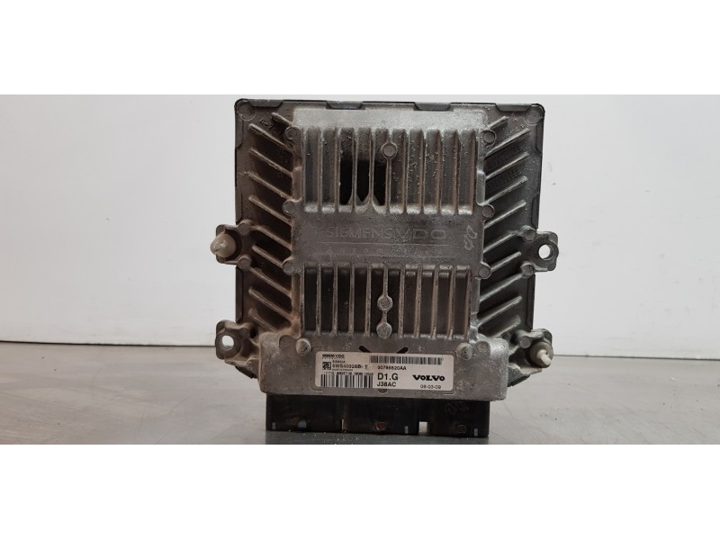 Recambio de centralita motor uce para volvo v50 familiar 2.0 d kinetic referencia OEM IAM 30785520AA  
