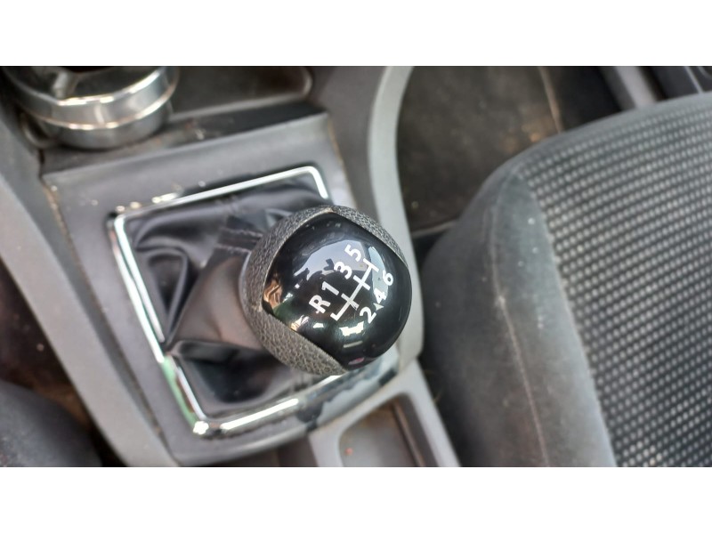ford focus berlina (cap) del año 2005 ford focus berlina (cap) del año 2005