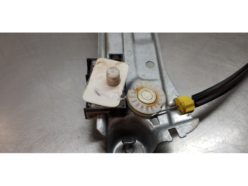 Recambio de elevalunas delantero izquierdo para renault scenic iv edition one referencia OEM IAM 807214665R  