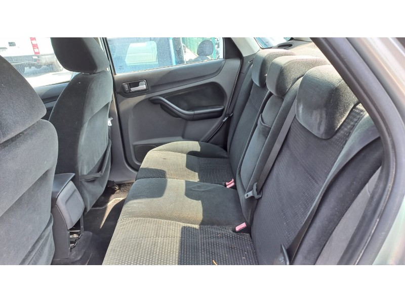 ford focus berlina (cap) del año 2005 ford focus berlina (cap) del año 2005