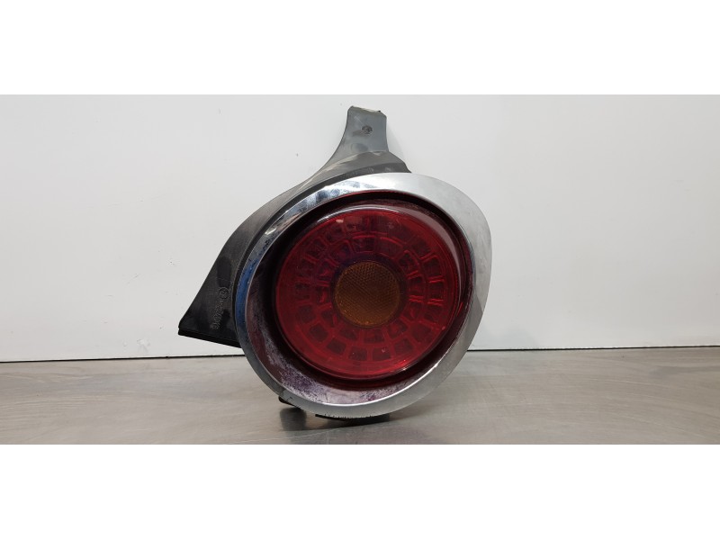 Recambio de piloto trasero derecho para alfa romeo mito (145) distinctive referencia OEM IAM 156085852  