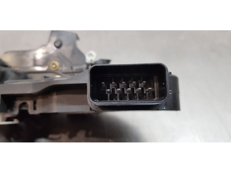 Recambio de cerradura puerta trasera izquierda para volvo v50 familiar 2.0 d kinetic referencia OEM IAM 30753668   Recambio de cerradura puerta trasera izquierda para volvo v50 familiar 2.0 d kinetic referencia OEM IAM 30753668