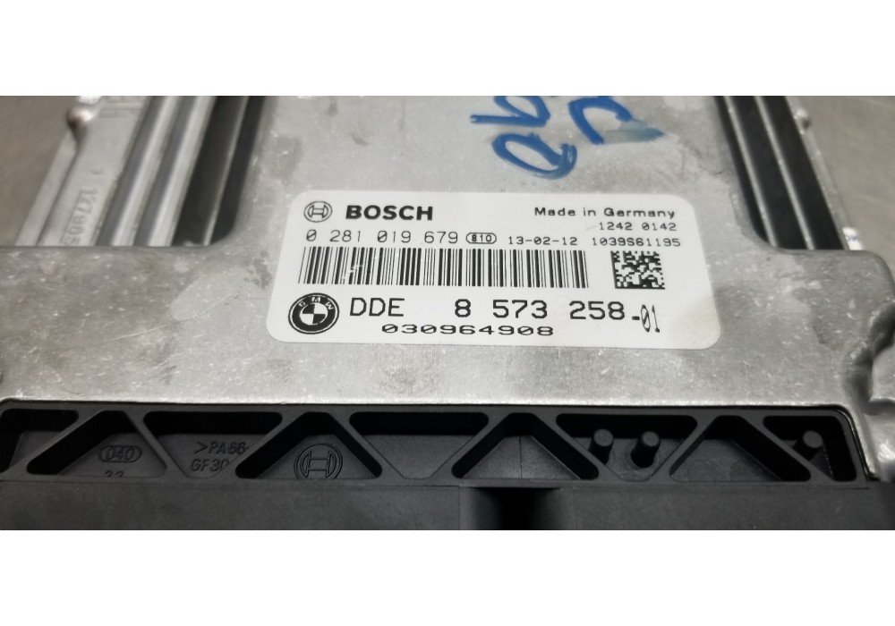 Recambio de centralita motor uce para bmw serie 1 lim. (f20) 118d xdrive referencia OEM IAM 8573258 0281019679 