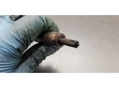 Recambio de inyector para toyota avensis touring sports executive referencia OEM IAM 8514146 0445110613  2