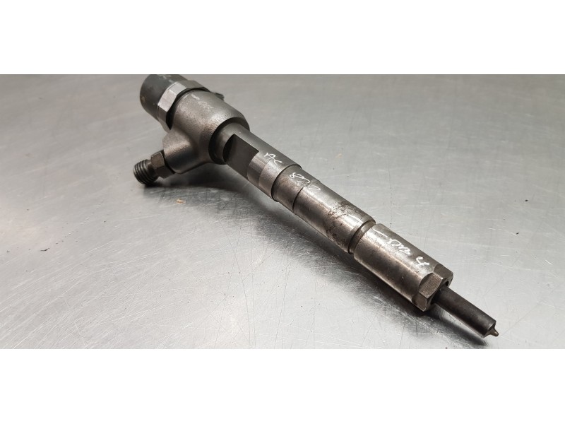 Recambio de inyector para fiat fiorino básico referencia OEM IAM 0445110083   Recambio de inyector para fiat fiorino básico referencia OEM IAM 0445110083