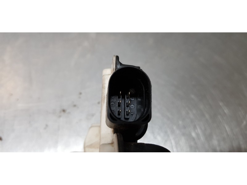 Recambio de cerradura puerta delantera derecha para seat ibiza (6j5) reference referencia OEM IAM 5N1837016A   Recambio de cerradura puerta delantera derecha para seat ibiza (6j5) reference referencia OEM IAM 5N1837016A