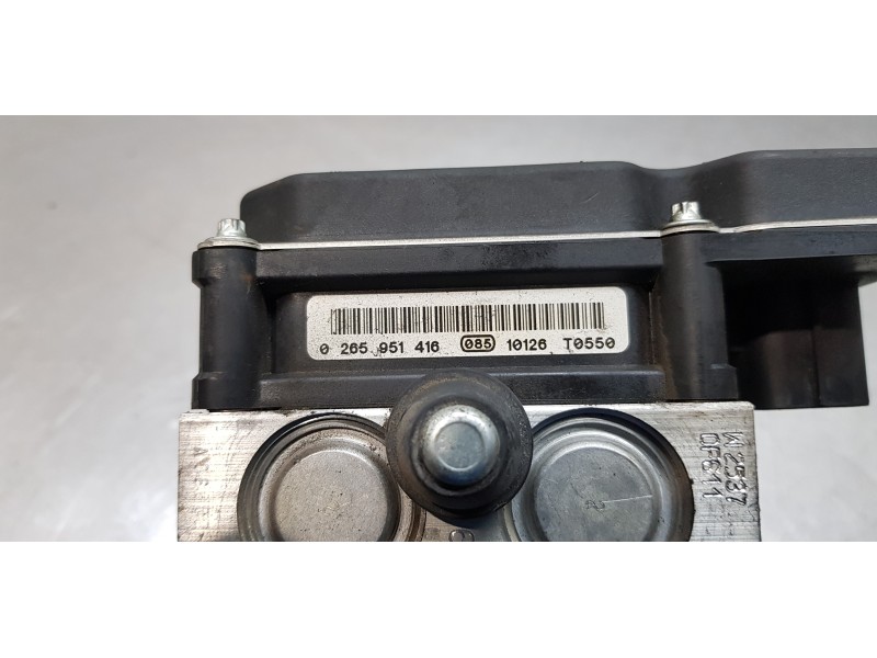 Recambio de abs para citroen c5 berlina exclusive referencia OEM IAM 9674804480  