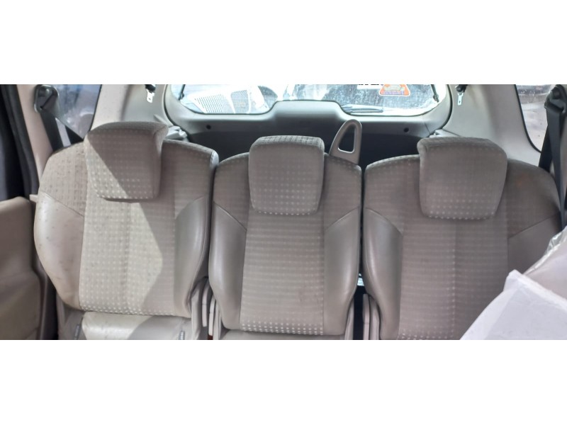 renault scenic ii del año 2004