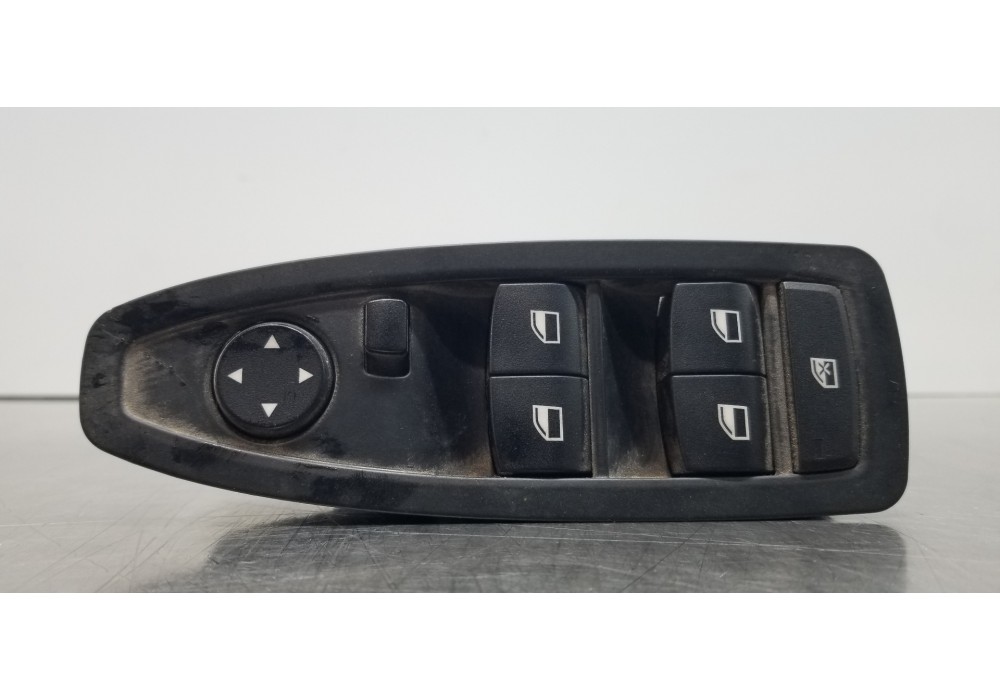 Recambio de mando elevalunas delantero izquierdo para bmw serie 1 lim. (f20) 118d xdrive referencia OEM IAM 61319208109 9208109 