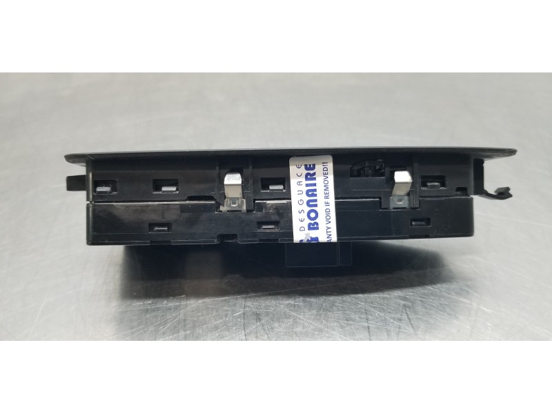 Recambio de mando elevalunas delantero izquierdo para bmw serie 1 lim. (f20) 118d xdrive referencia OEM IAM 61319208109 9208109 
