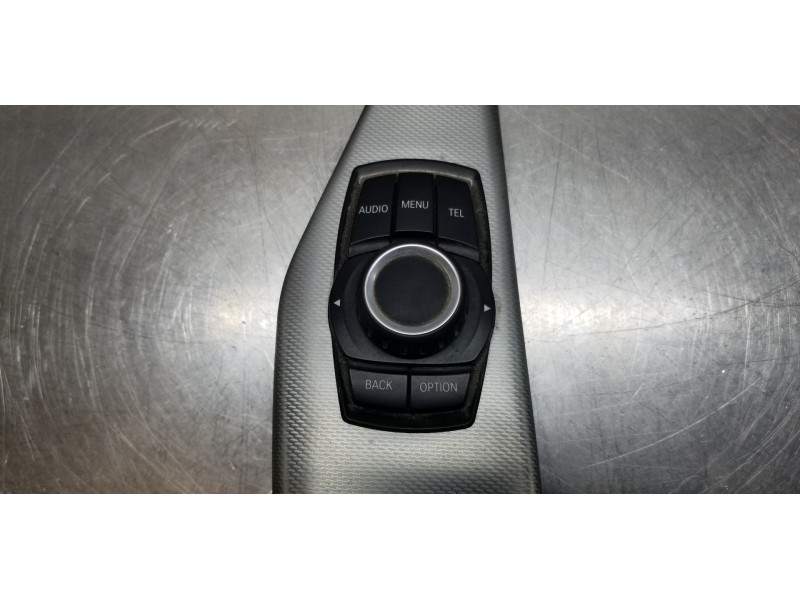 Recambio de mando multifuncion para bmw serie 1 lim. (f20) 118d xdrive referencia OEM IAM 65829261704 9261704 