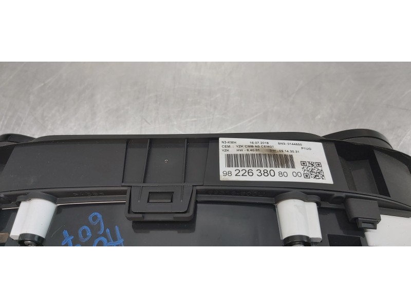 Recambio de cuadro instrumentos para opel grandland x excellence referencia OEM IAM 9822638080  