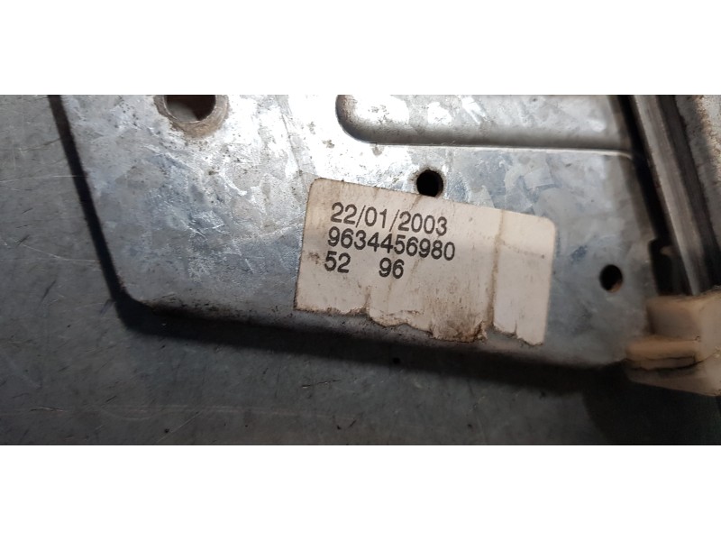 Recambio de elevalunas delantero izquierdo para peugeot 307 (s1) xs referencia OEM IAM 9634457580   Recambio de elevalunas delantero izquierdo para peugeot 307 (s1) xs referencia OEM IAM 9634457580