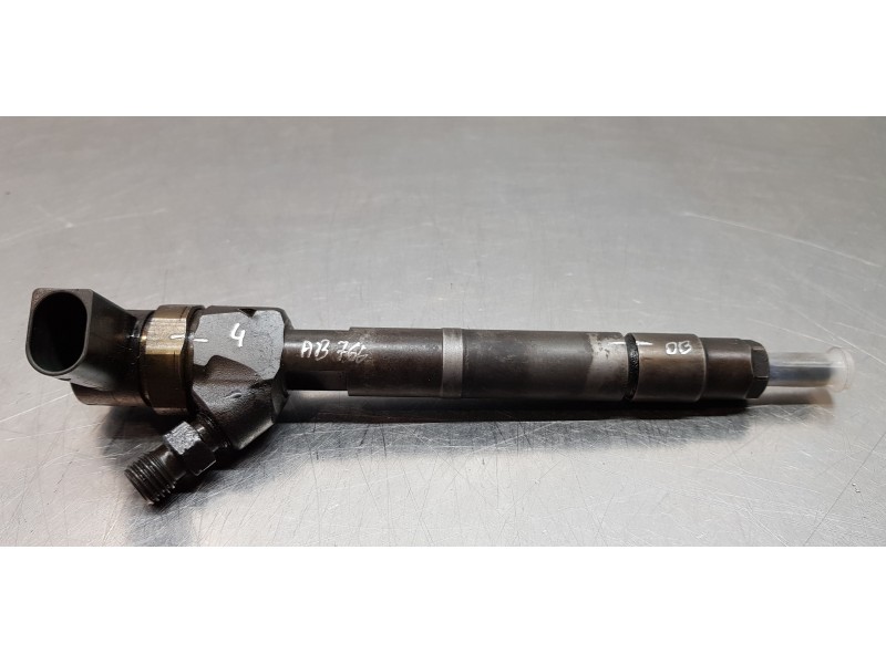 Recambio de inyector para mercedes clase m (w163) 270 cdi (163.113) referencia OEM IAM 0445110034  