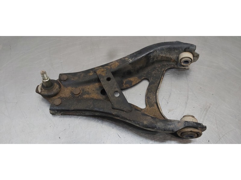 Recambio de brazo suspension inferior delantero derecho para dacia duster ii comfort 4wd referencia OEM IAM 545040280R   Recambio de brazo suspension inferior delantero derecho para dacia duster ii comfort 4wd referencia OEM IAM 545040280R