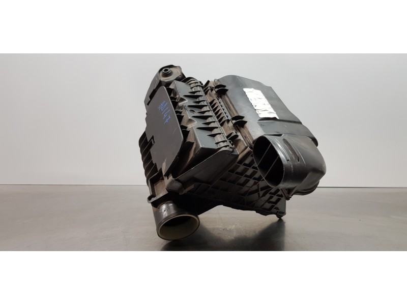 Recambio de filtro aire para renault scenic iv edition one referencia OEM IAM 165006427R  