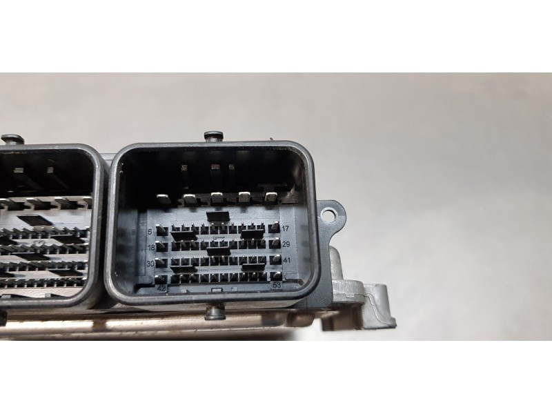 Recambio de centralita motor uce para citroen c5 berlina exclusive referencia OEM IAM 9667187080   Recambio de centralita motor uce para citroen c5 berlina exclusive referencia OEM IAM 9667187080