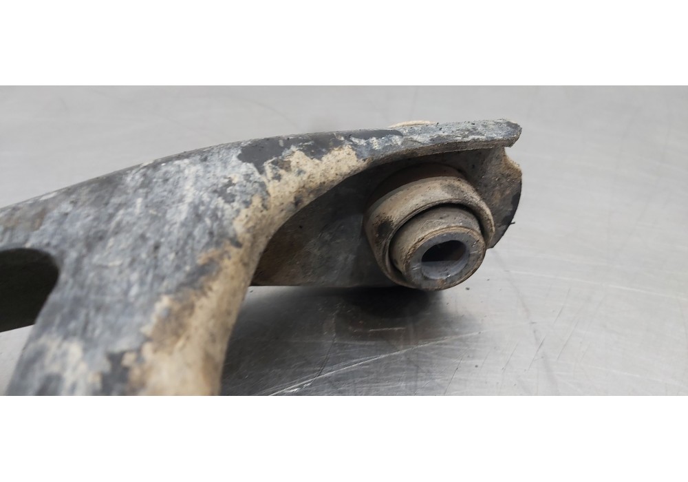 Recambio de brazo suspension inferior delantero derecho para dacia duster ii comfort 4wd referencia OEM IAM 545040280R   Recambio de brazo suspension inferior delantero derecho para dacia duster ii comfort 4wd referencia OEM IAM 545040280R