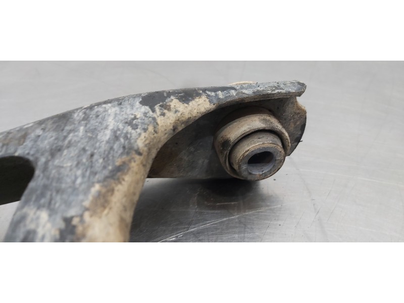 Recambio de brazo suspension inferior delantero derecho para dacia duster ii comfort 4wd referencia OEM IAM 545040280R   Recambio de brazo suspension inferior delantero derecho para dacia duster ii comfort 4wd referencia OEM IAM 545040280R