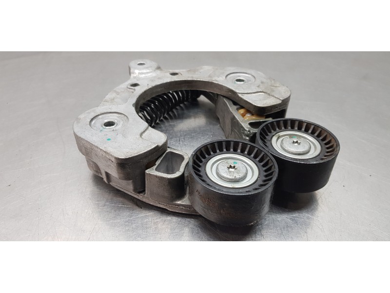 Recambio de tensor correa auxiliar para hyundai tucson hybrid referencia OEM IAM 252812MHA1  
