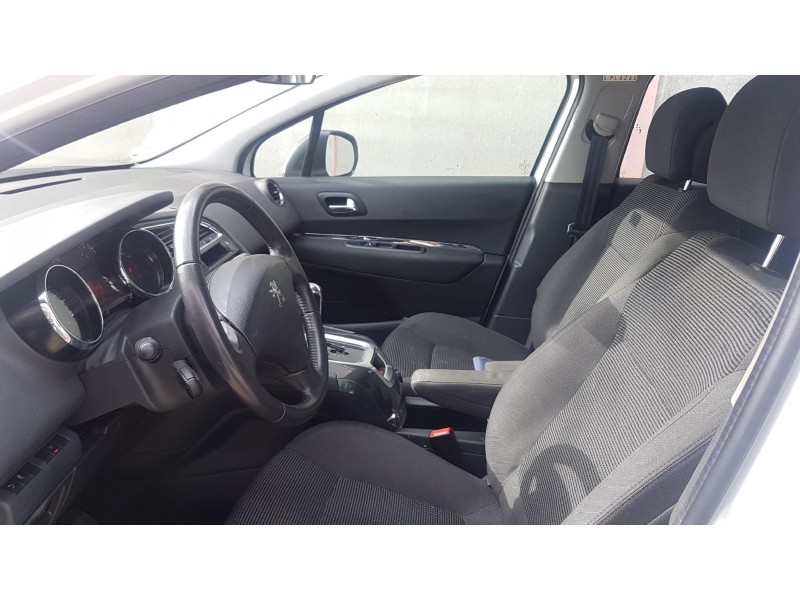 peugeot 5008 del año 2016