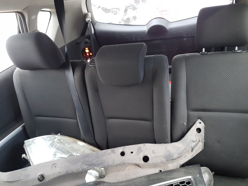 toyota corolla verso (r1) del año 2007