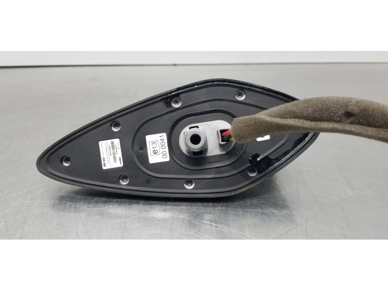Recambio de antena para hyundai tucson klass referencia OEM IAM 96210N7400EB  