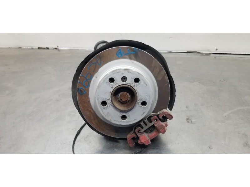 Recambio de mangueta trasera derecha para bmw serie 1 lim. (f20) 118d xdrive referencia OEM IAM 33326792516  