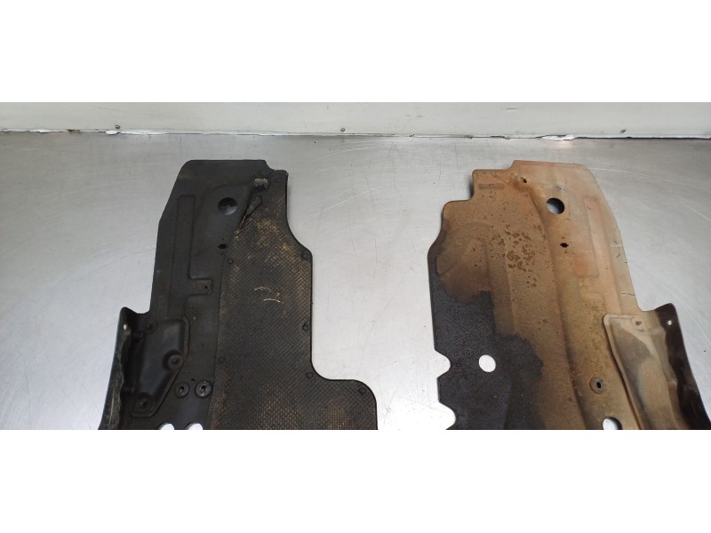 Recambio de cubrecarter para chevrolet cruze lt referencia OEM IAM    Recambio de cubrecarter para chevrolet cruze lt referencia OEM IAM