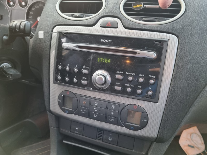 ford focus berlina (cap) del año 2005