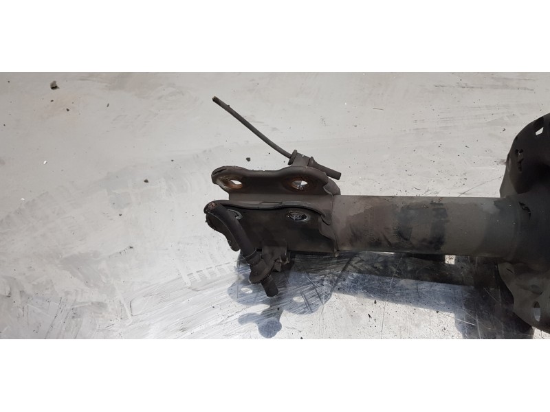 Recambio de amortiguador delantero derecho para kia carens ( ) business referencia OEM IAM 54660A4850  