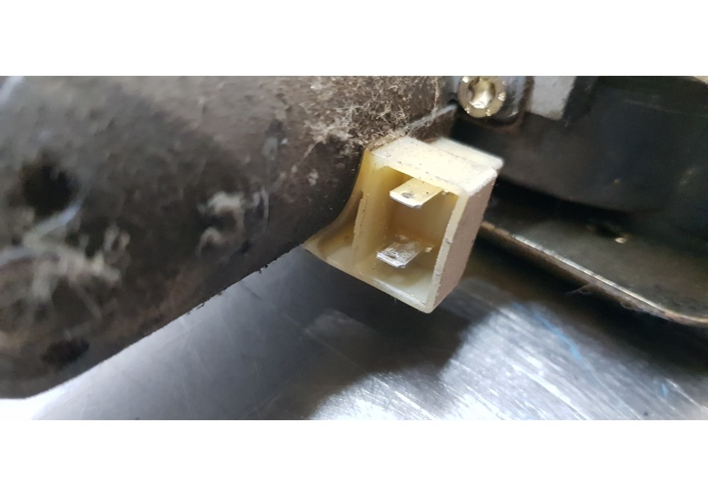 Recambio de elevalunas delantero derecho para mercedes vito (w638) combi 110 d euro 2 (638.174) referencia OEM IAM   