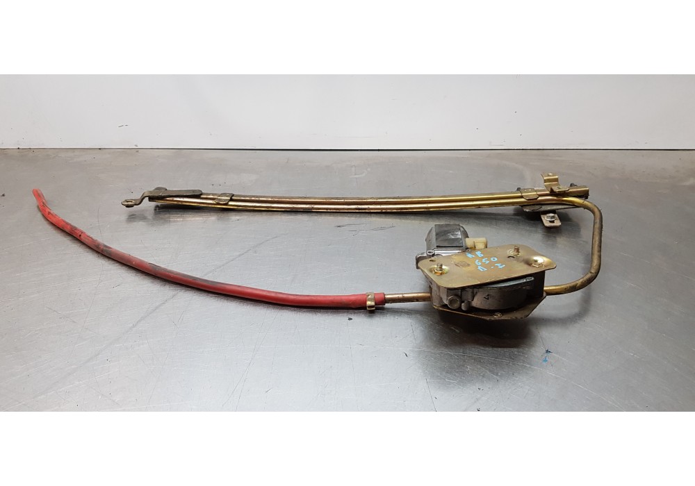 Recambio de elevalunas delantero izquierdo para mercedes vito (w638) combi 110 d euro 2 (638.174) referencia OEM IAM   