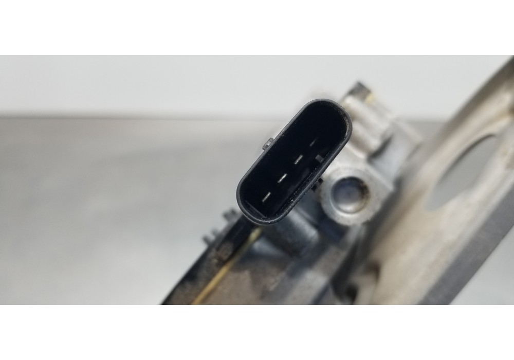 Recambio de motor limpia delantero para bmw serie 1 lim. (f20) 118d xdrive referencia OEM IAM 61617239510 7267503 