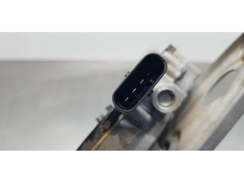 Recambio de motor limpia delantero para bmw serie 1 lim. (f20) 118d xdrive referencia OEM IAM 61617239510 7267503 