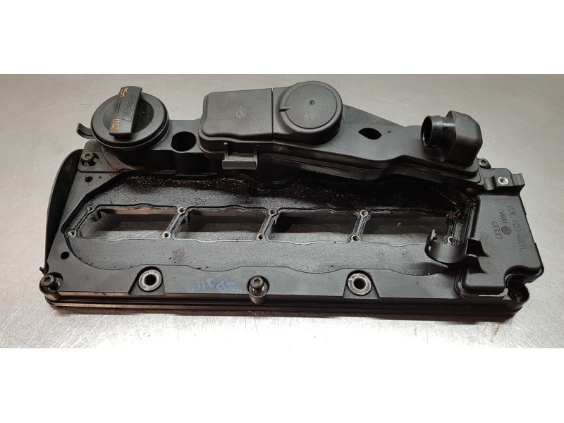 Recambio de tapa balancines para audi a4 ber. (b8) básico referencia OEM IAM 03L103469L   Recambio de tapa balancines para audi a4 ber. (b8) básico referencia OEM IAM 03L103469L