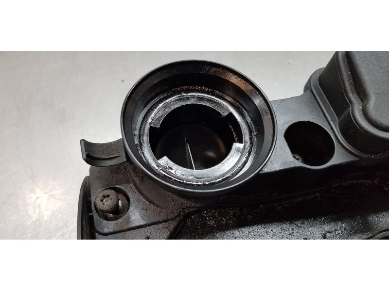 Recambio de tapa balancines para audi a4 ber. (b8) básico referencia OEM IAM 03L103469L   Recambio de tapa balancines para audi a4 ber. (b8) básico referencia OEM IAM 03L103469L