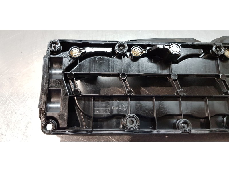 Recambio de tapa balancines para audi a4 ber. (b8) básico referencia OEM IAM 03L103469L   Recambio de tapa balancines para audi a4 ber. (b8) básico referencia OEM IAM 03L103469L